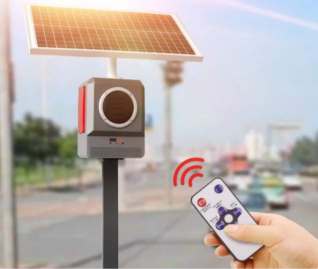 Adamanta säkerhetshögtalare med sensor